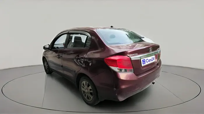 2013 Honda Amaze 1.5L I-DTEC VX, Diesel, Manual, 2,15,099 km, exterior