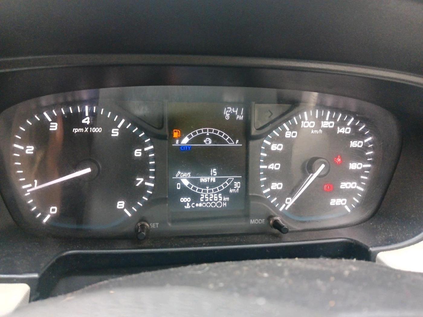2022 Tata PUNCH PURE MT, Petrol, Manual, 25,265 km, interior