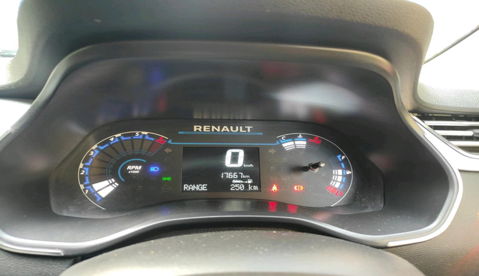 2023 Renault TRIBER RXZ, Petrol, Manual, 17,667 km, interior