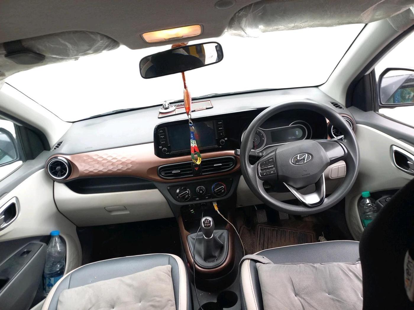 2020 Hyundai AURA SX 1.2, Petrol, Manual, 83,158 km, interior