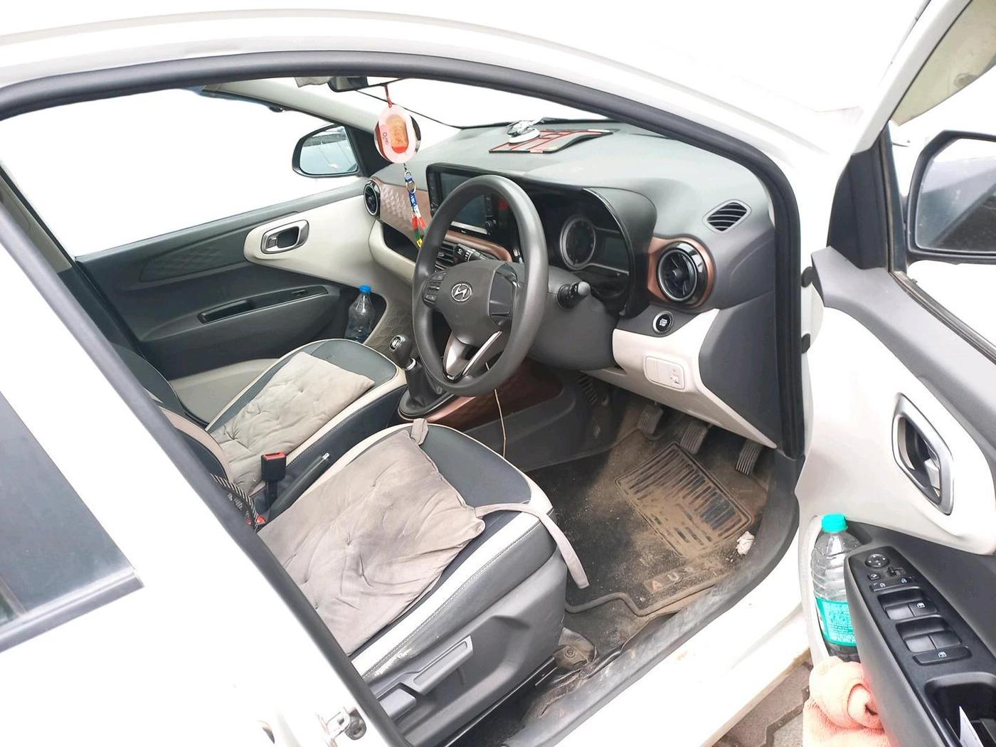 2020 Hyundai AURA SX 1.2, Petrol, Manual, 83,158 km, interior