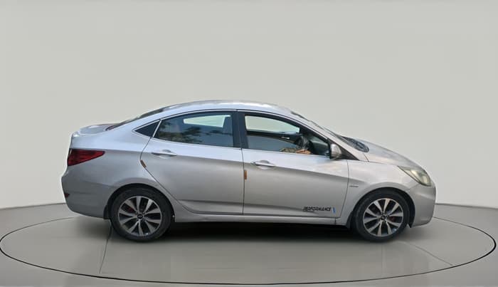 2014 Hyundai Verna FLUIDIC 1.6 CRDI SX AT, Diesel, Automatic, 1,09,466 km, exterior