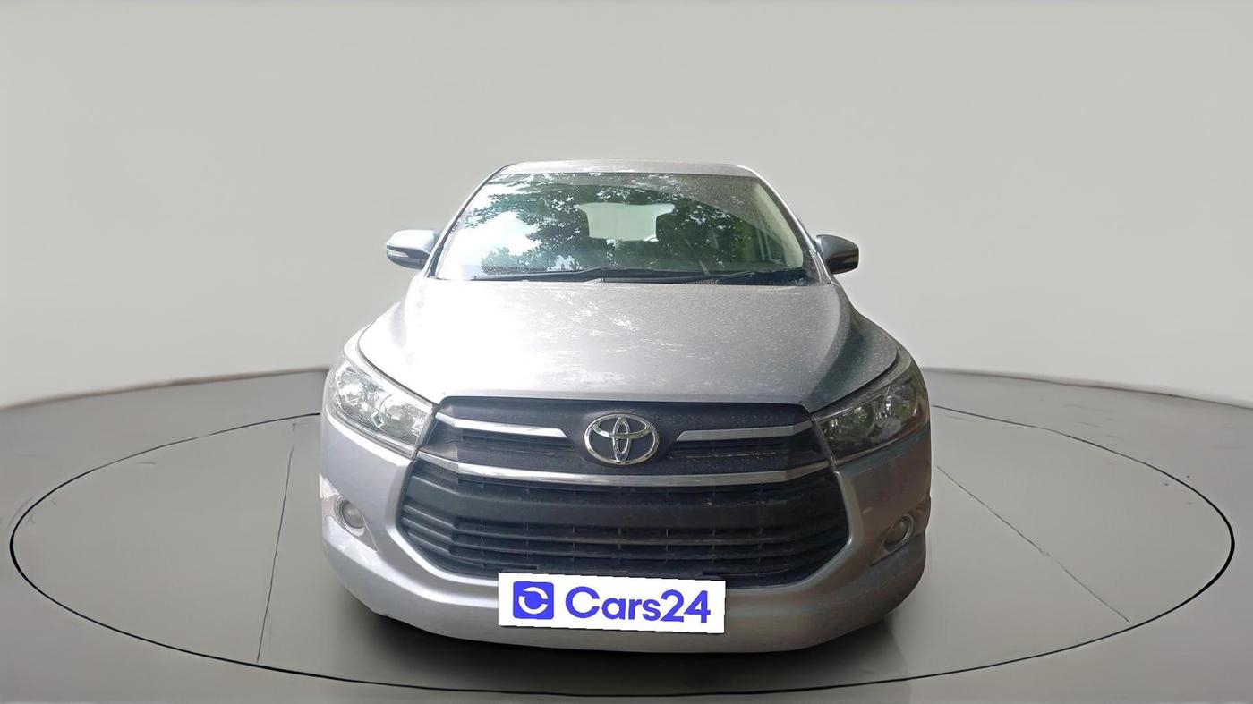 2017 Toyota Innova Crysta 2.4 GX 7 STR, Diesel, Manual, 1,23,059 km, exterior