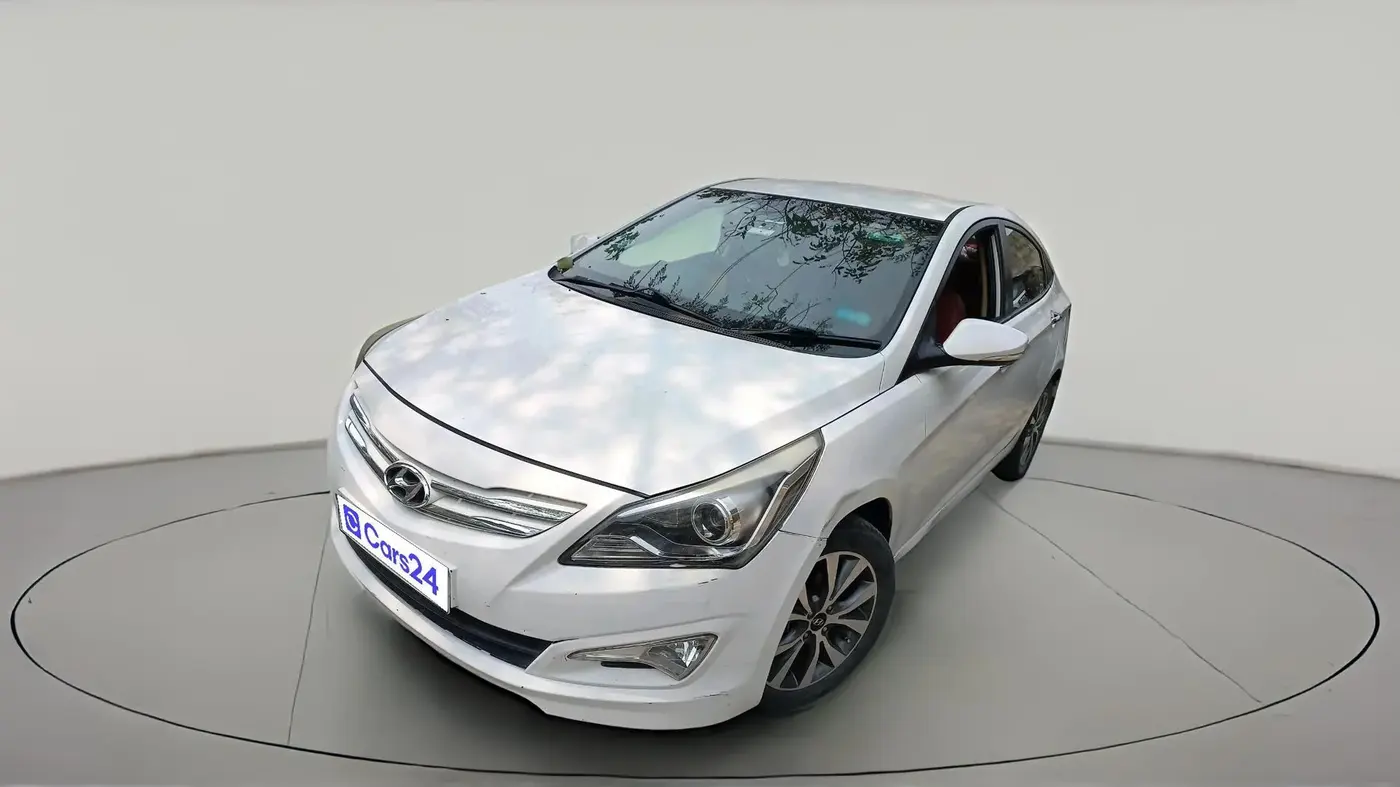 2015 Hyundai Verna FLUIDIC 4S 1.6 VTVT S(O), Petrol, Manual, 96,478 km, exterior