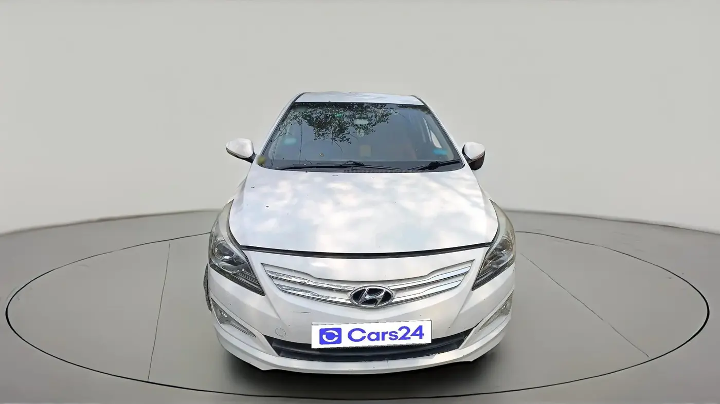 2015 Hyundai Verna FLUIDIC 4S 1.6 VTVT S(O), Petrol, Manual, 96,478 km, exterior