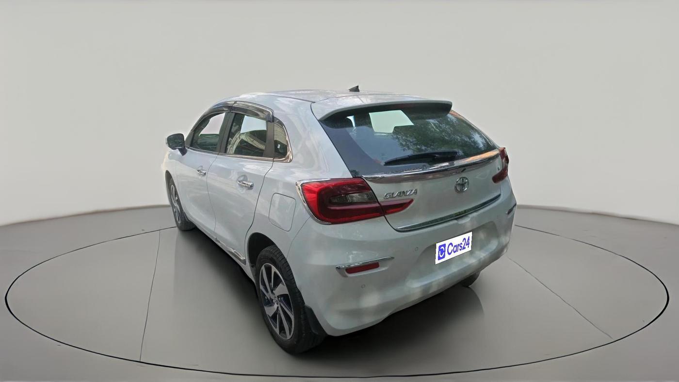 2026 Toyota Glanza V AMT, Petrol, Automatic, 3,496 km, exterior
