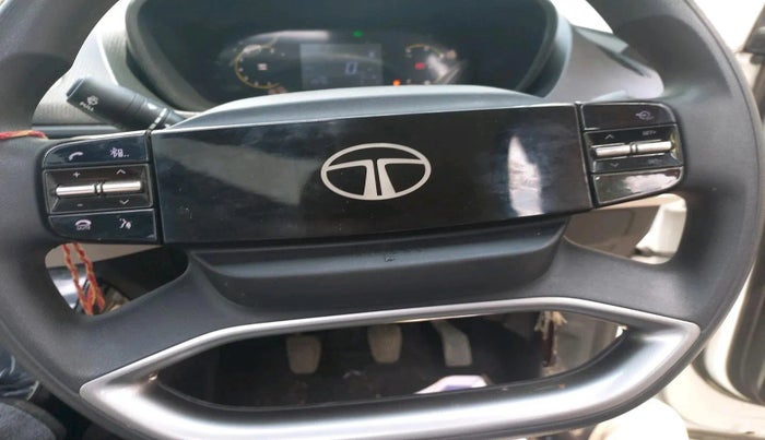 2025 Tata Curvv Pure Plus S 1.2 Petrol 6MT, Petrol, Manual, 2,018 km, interior