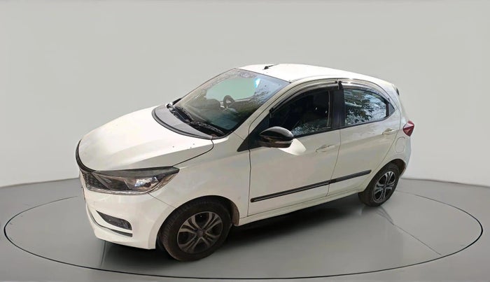 2023 Tata Tiago XT PETROL, Petrol, Manual, 53,209 km, exterior