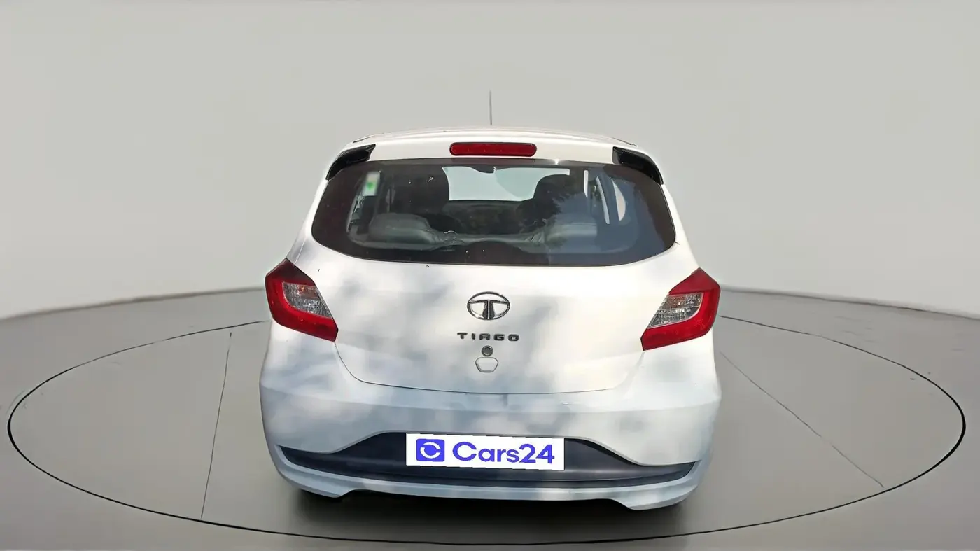 2023 Tata Tiago XT PETROL, Petrol, Manual, 53,209 km, exterior