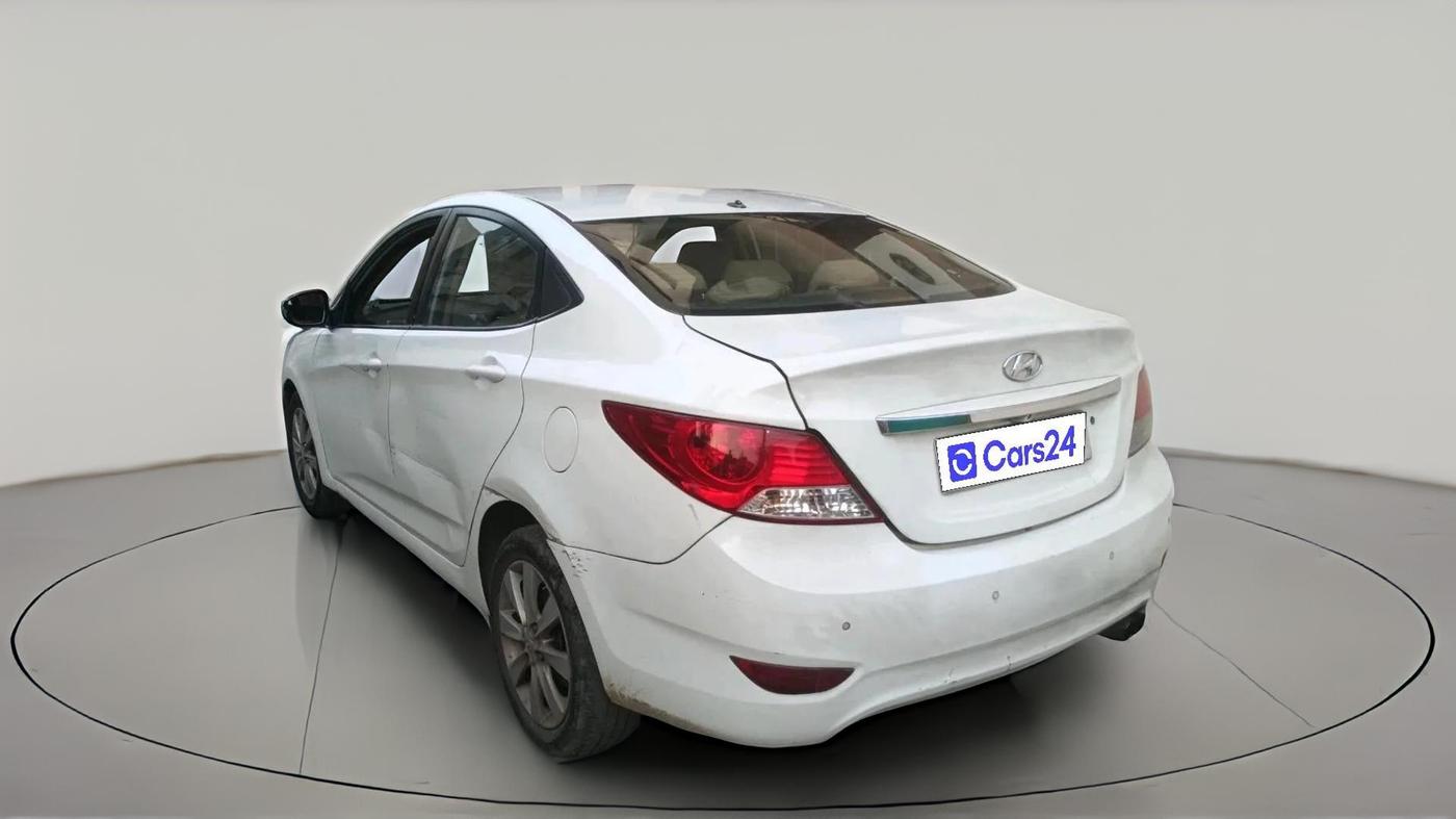 2012 Hyundai Verna FLUIDIC 1.6 CRDI SX, Diesel, Manual, 1,93,457 km, exterior