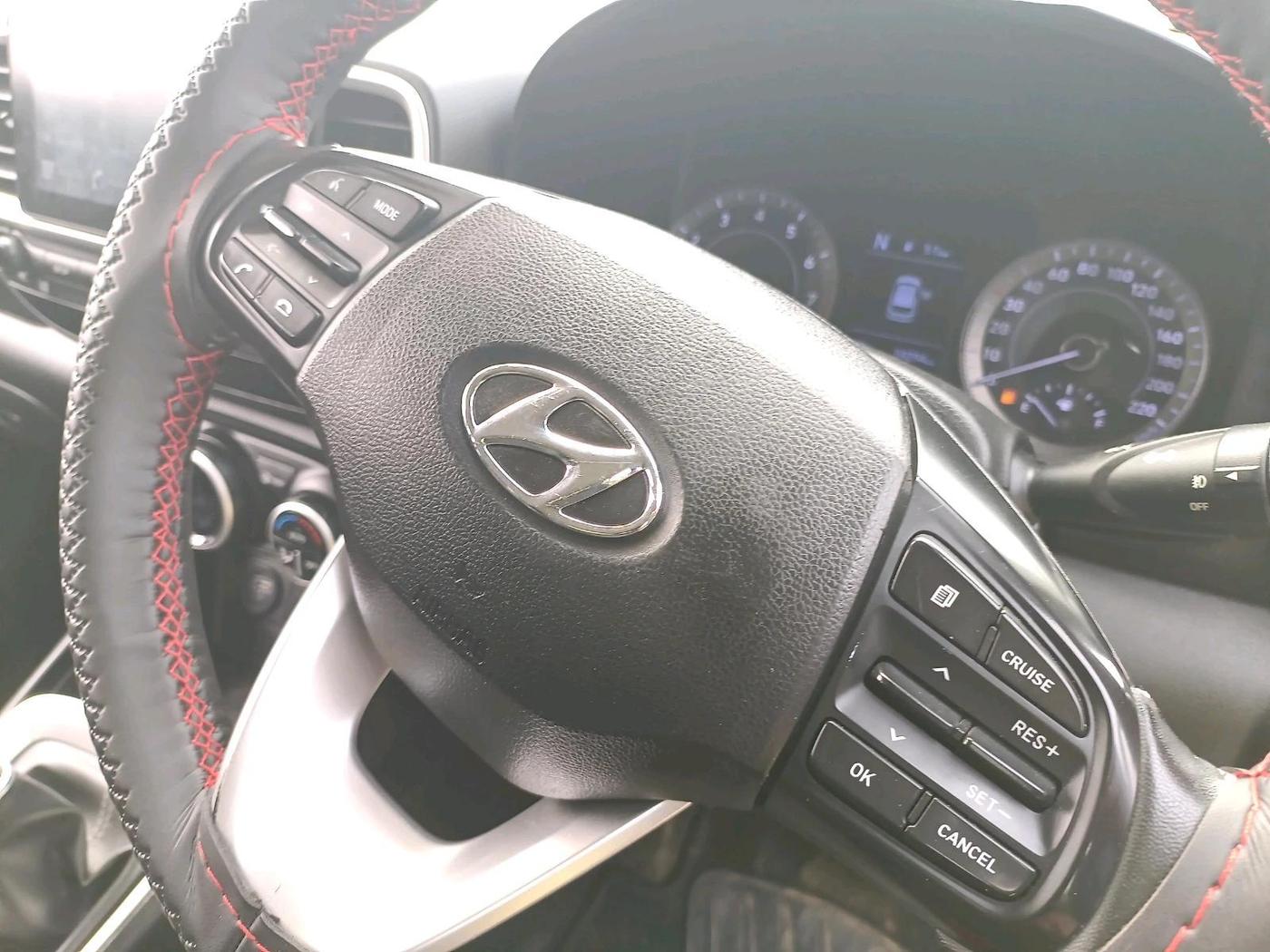 2021 Hyundai VENUE SX 1.0 TURBO IMT, Petrol, Manual, 54,294 km, interior