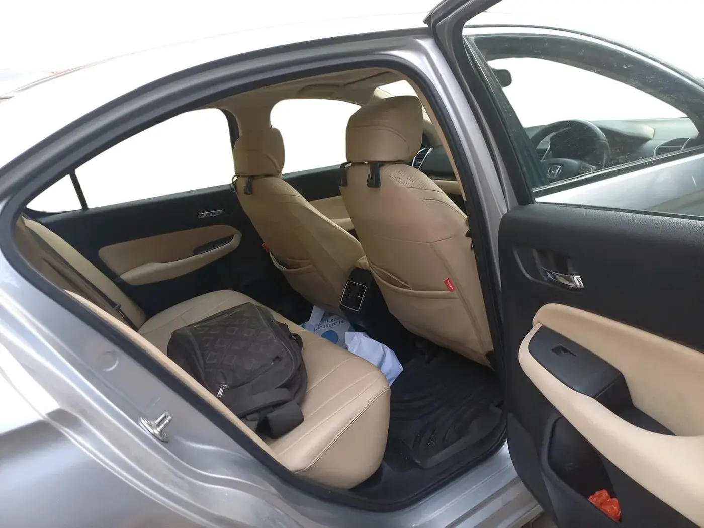 2022 Honda City 1.5L I-DTEC VX, Diesel, Manual, 1,66,687 km, interior