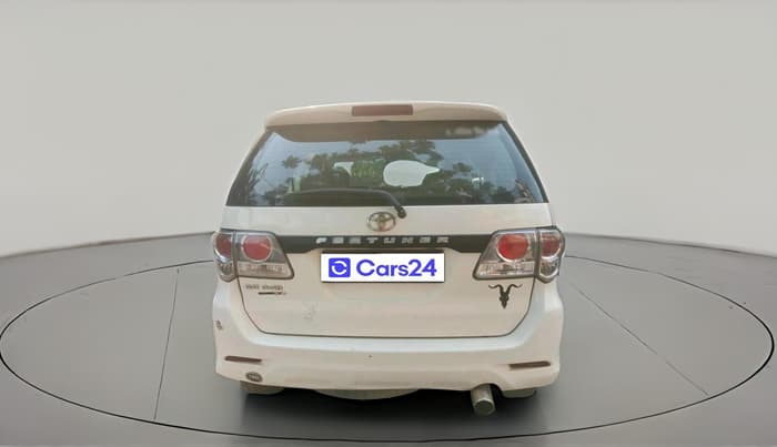 2013 Toyota Fortuner 3.0 4X2 AT, Diesel, Automatic, 1,82,344 km, exterior