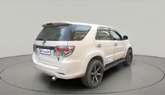 2013 Toyota Fortuner 3.0 4X2 AT, Diesel, Automatic, 1,82,344 km, exterior