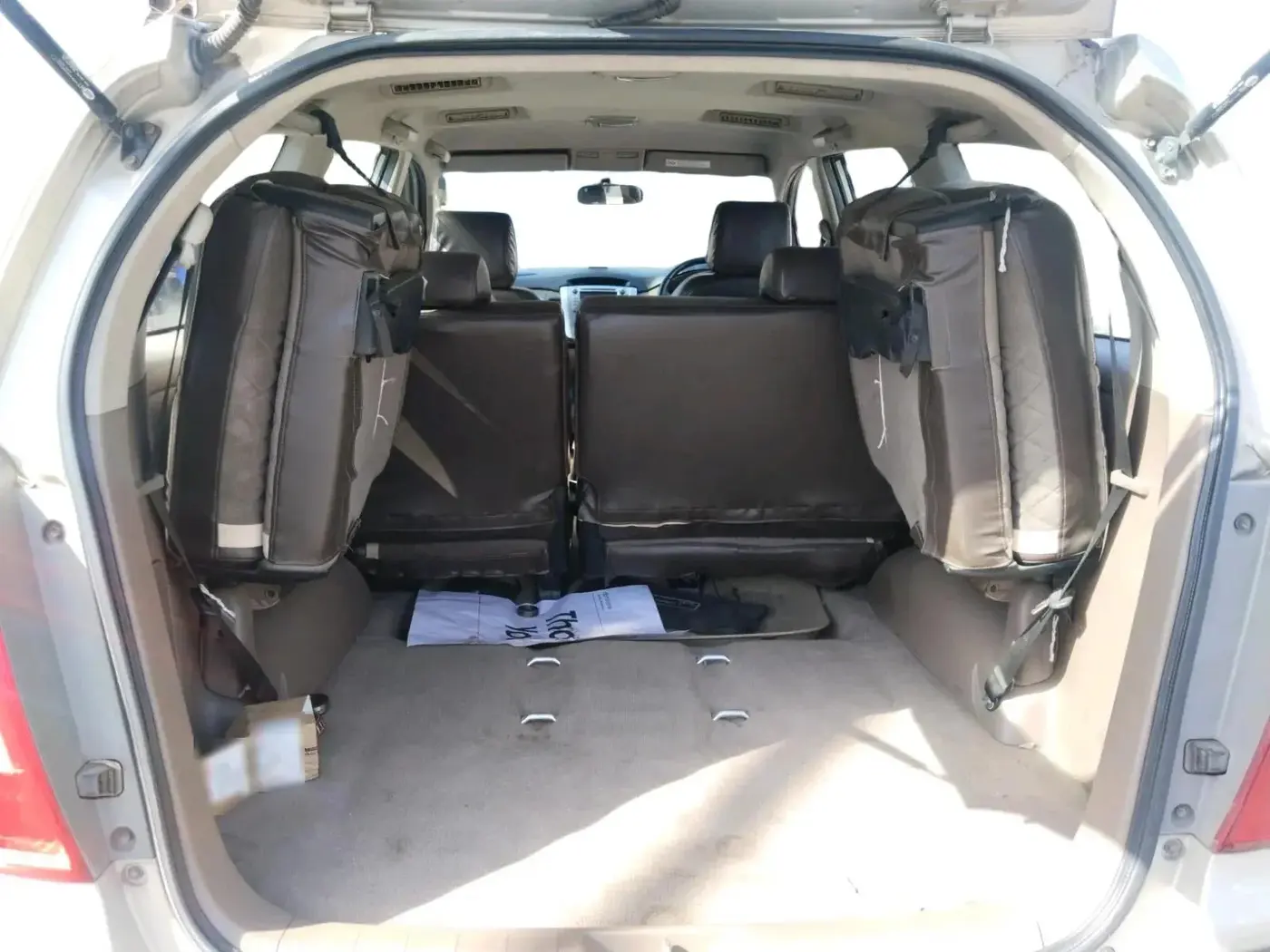 2015 Toyota Innova 2.5 VX 8 STR, Diesel, Manual, 62,503 km, exterior