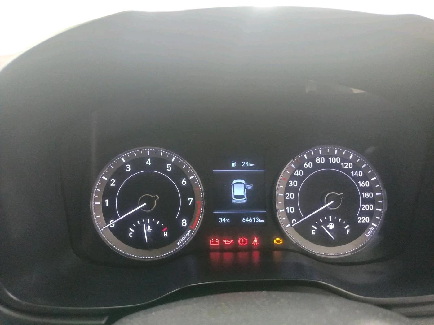 2019 Hyundai VENUE SX 1.0 (O) TURBO, Petrol, Manual, 64,613 km, interior