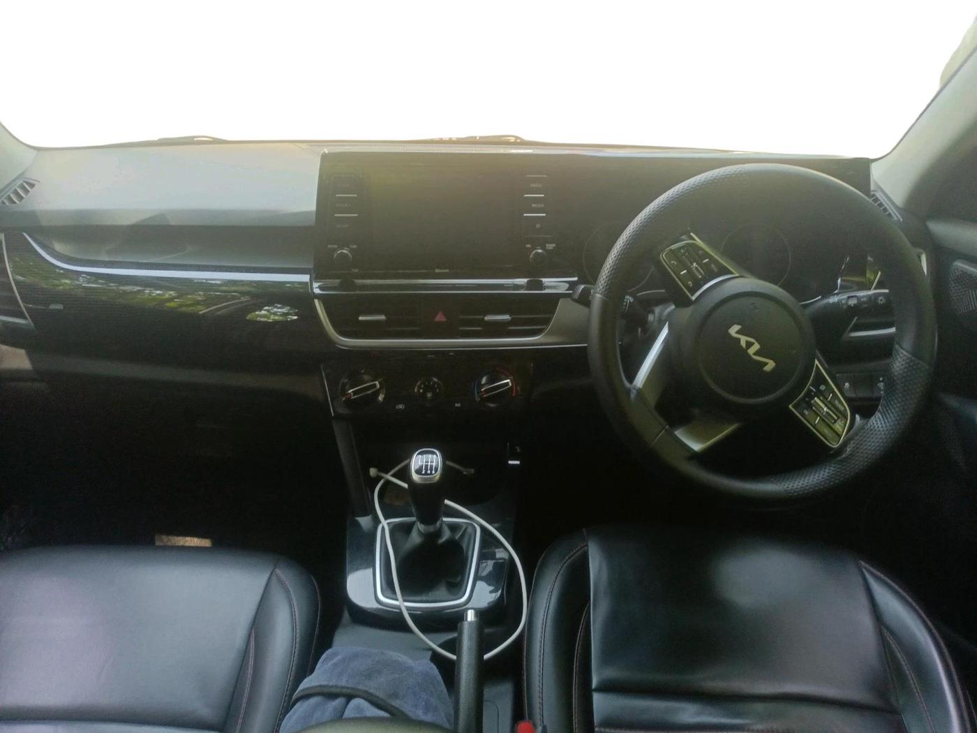 2022 KIA SELTOS HTK PLUS 1.5 DIESEL, Diesel, Manual, 1,08,363 km, interior