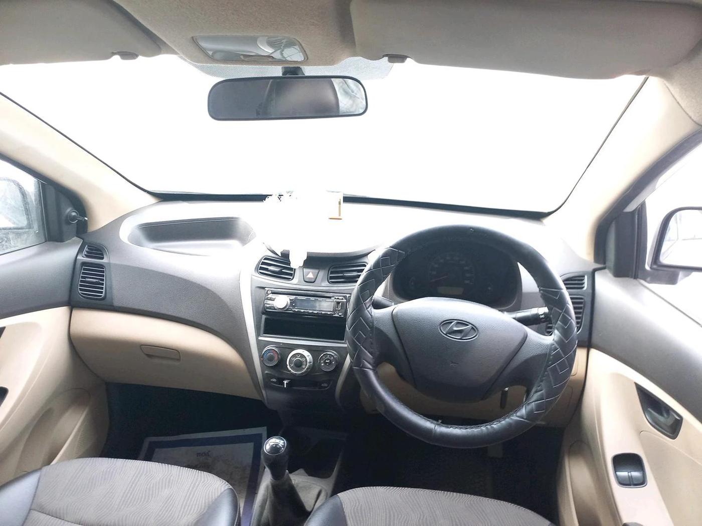 2013 Hyundai Eon ERA +, Petrol, Manual, 56,124 km, interior