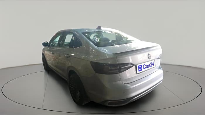 2024 Volkswagen VIRTUS TOPLINE TSI 1.0 MT, Petrol, Manual, 41,028 km, exterior