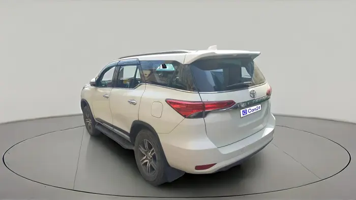 2018 Toyota Fortuner 2.8 4X2 AT, Diesel, Automatic, 80,622 km, exterior
