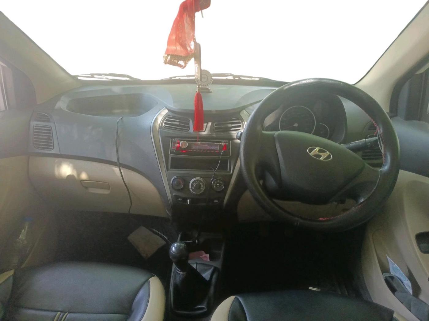 2012 Hyundai Eon ERA + LPG, Petrol, Manual, 90,226 km, interior