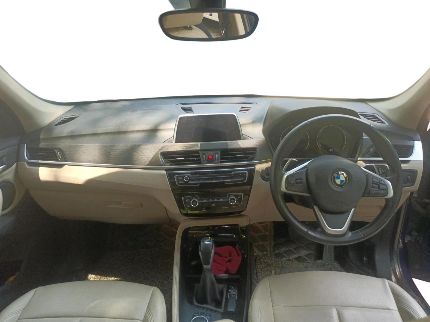 2019 BMW X1 sDrive 20d x Line, Diesel, Automatic, 40,765 km, interior