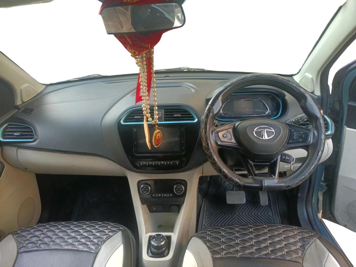 2023 Tata TIAGO EV XZ PLUS TECH LUX LONG RANGE, Electric, Automatic, 49,184 km, interior