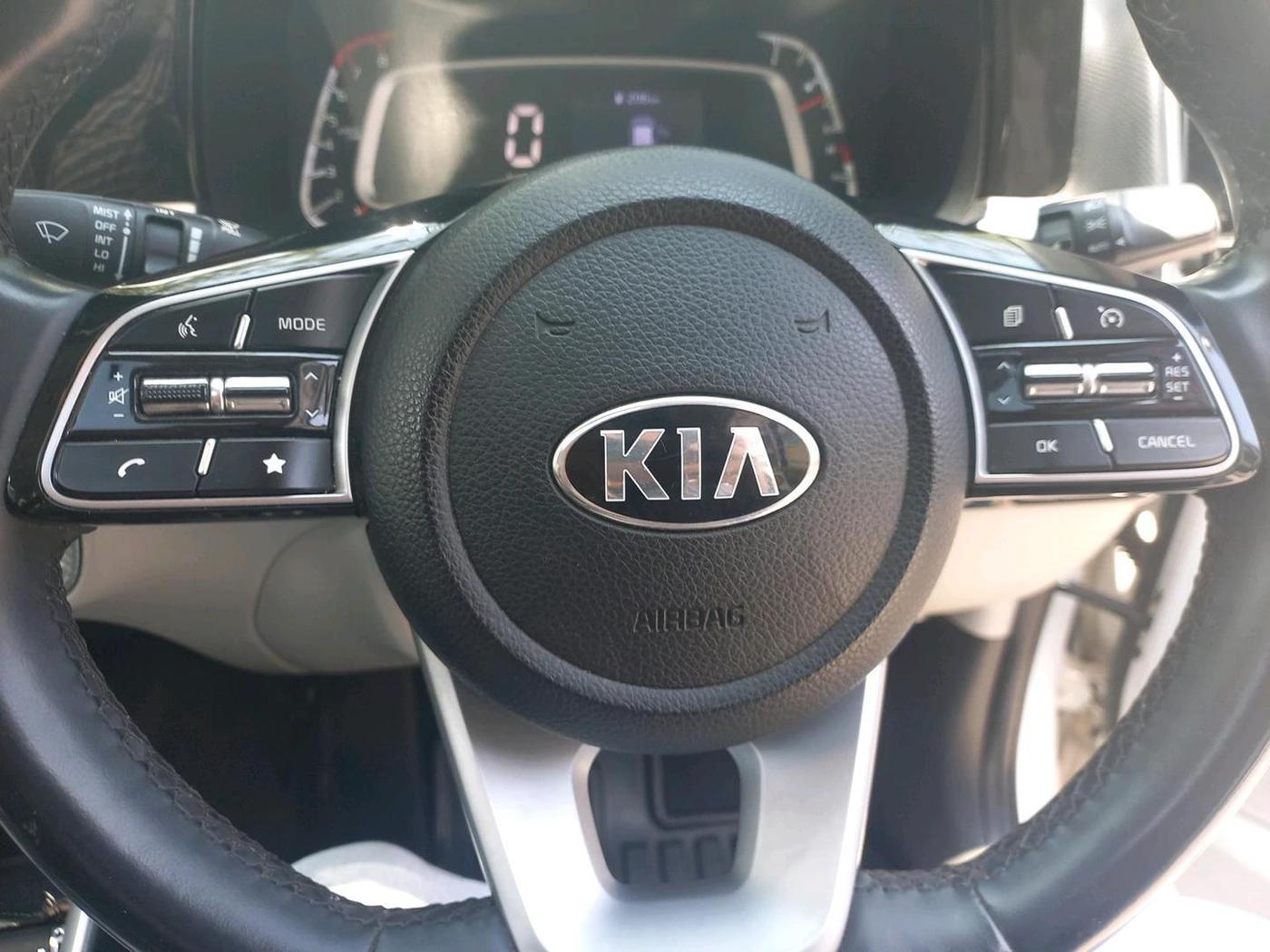 2020 KIA SONET HTX 1.0 IMT, Petrol, Manual, 53,217 km, interior