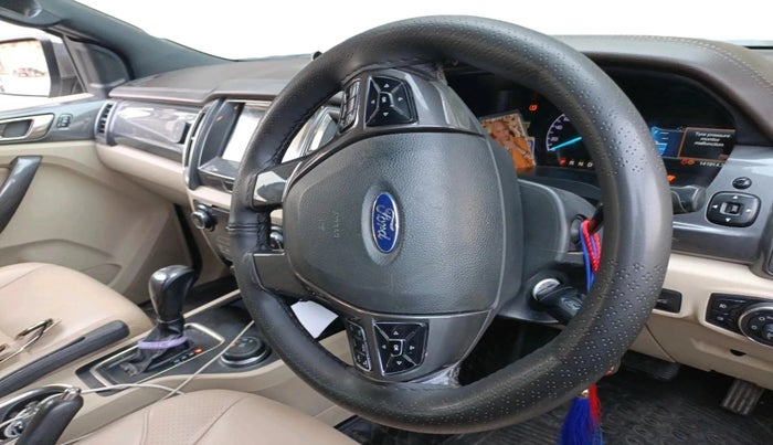 2018 Ford Endeavour TITANIUM 3.2 4X4 AT, Diesel, Automatic, 1,43,274 km, interior