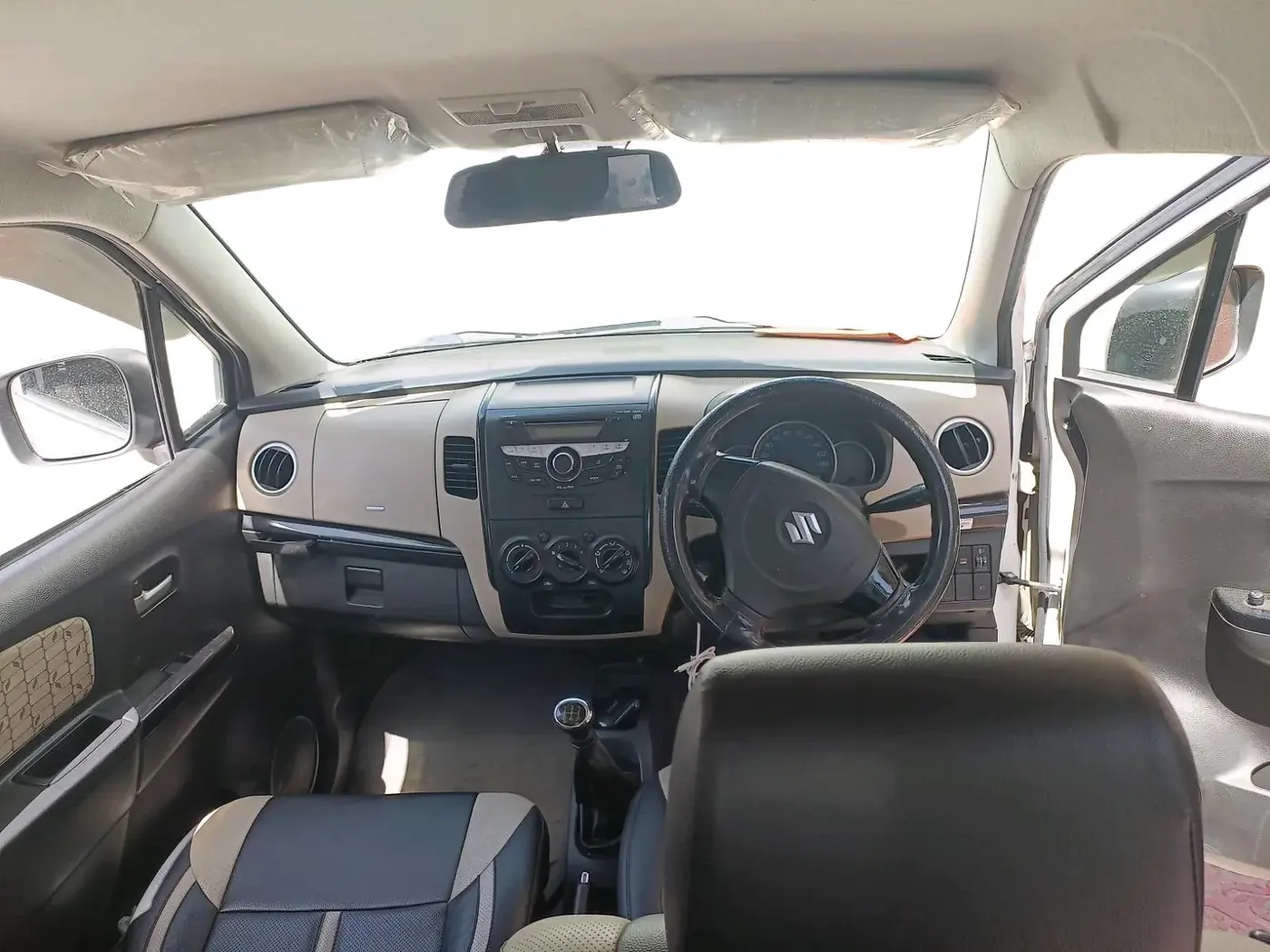 2017 Maruti Wagon R 1.0 VXI, Petrol, Manual, 62,708 km, interior