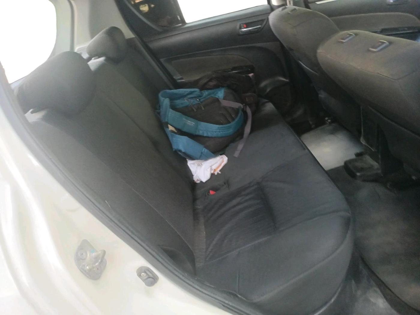 2015 Maruti Swift VDI, Diesel, Manual, 1,10,621 km, interior