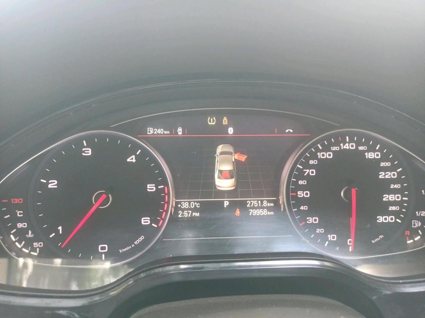 2013 Audi A8L 3.0 TDI quattro, Diesel, Automatic, 79,958 km, interior
