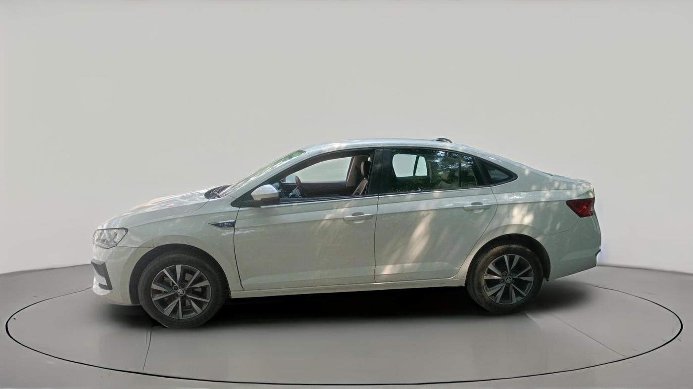 2022 Skoda SLAVIA ACTIVE 1.0L TSI MT, Petrol, Manual, 84,895 km, exterior