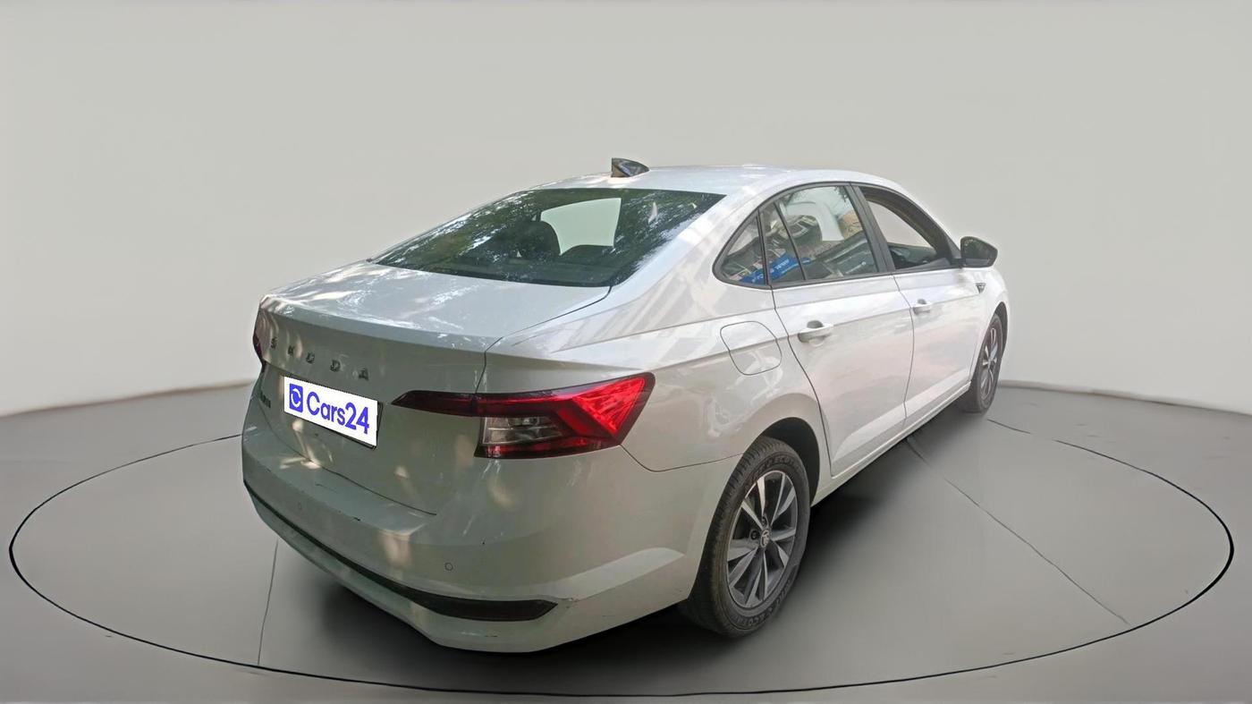 2022 Skoda SLAVIA ACTIVE 1.0L TSI MT, Petrol, Manual, 84,895 km, exterior