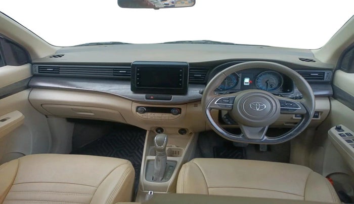 2024 Toyota RUMION V AT , Petrol, Automatic, 19,062 km, interior