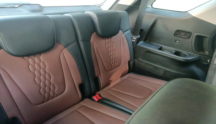 2023 Hyundai ALCAZAR PLATINUM(O) 6STR 1.5 AT, Diesel, Automatic, 18,092 km, interior