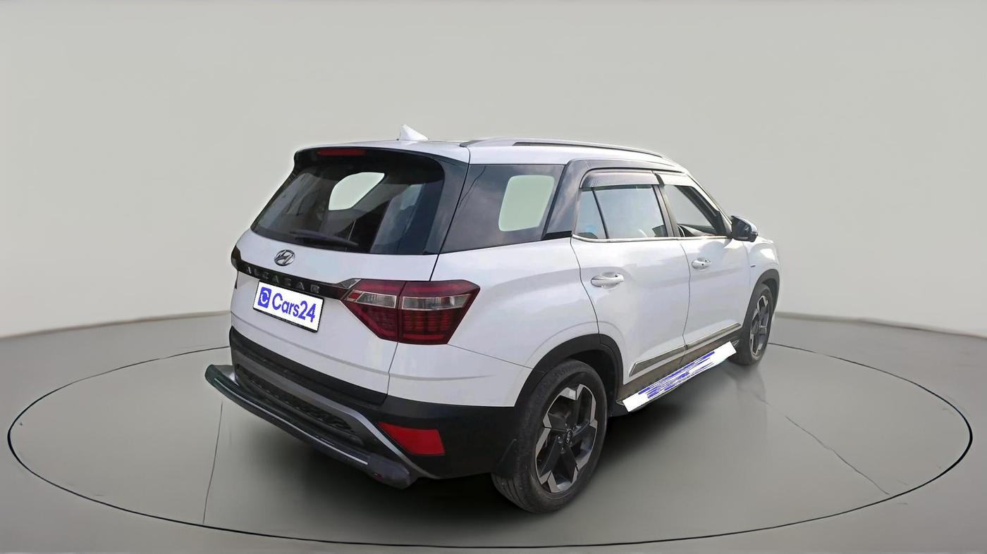 2022 Hyundai ALCAZAR PLATINUM(O) 7STR 1.5 AT, Diesel, Automatic, 1,07,924 km, exterior
