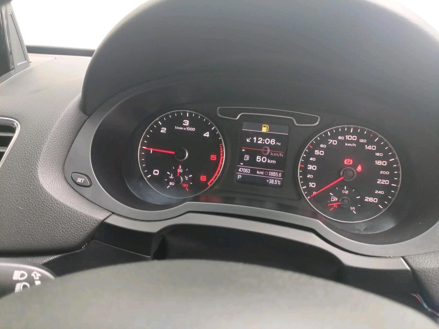 2013 Audi Q3 2.0 QUATTRO TDI AT, Diesel, Automatic, 47,063 km, interior