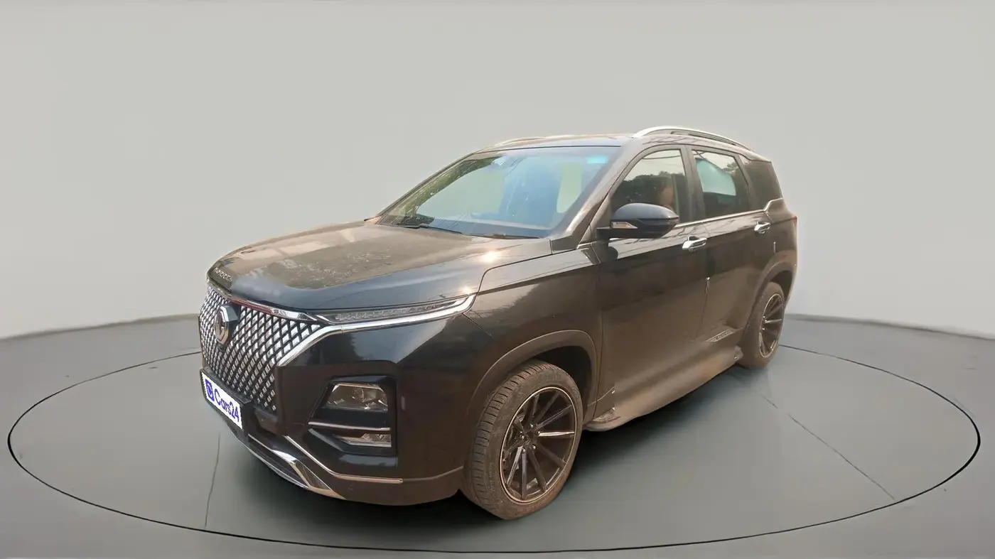 2023 MG HECTOR PLUS SHARP PRO 1.5 PETROL TURBO CVT 7 STR, Petrol, Automatic, 13,235 km, exterior