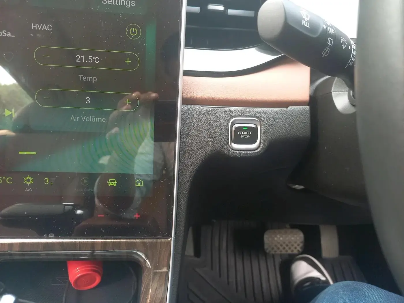 2023 MG HECTOR PLUS SHARP PRO 1.5 PETROL TURBO CVT 7 STR, Petrol, Automatic, 13,235 km, interior
