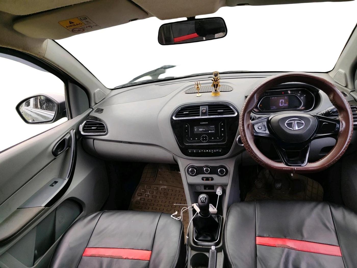2022 Tata TIGOR XZ CNG, CNG, Manual, 84,470 km, interior