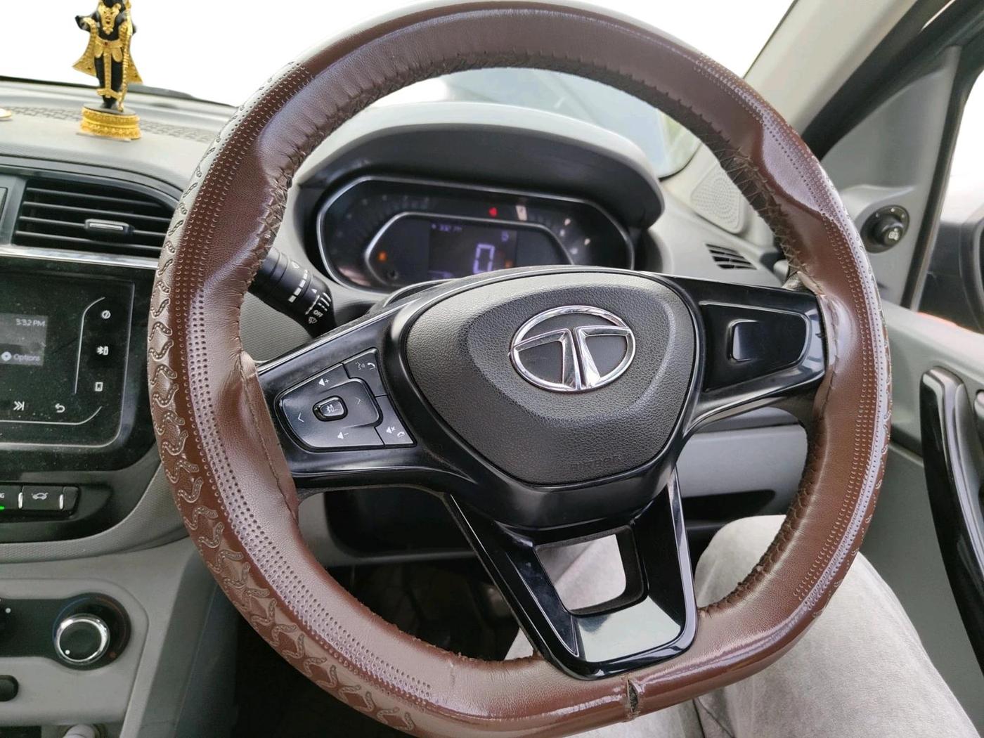 2022 Tata TIGOR XZ CNG, CNG, Manual, 84,470 km, interior