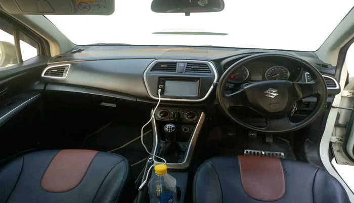 2017 Maruti S Cross SIGMA 1.3, Diesel, Manual, 81,058 km, interior