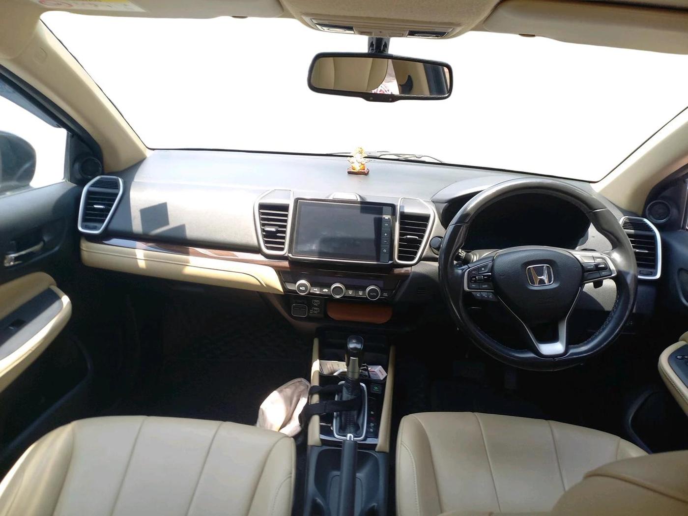 2022 Honda City 1.5L I-VTEC ZX CVT, Petrol, Automatic, 27,543 km, interior