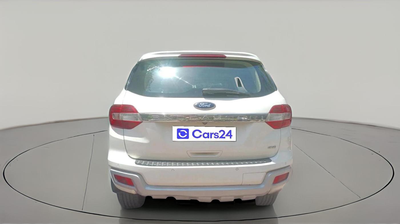 2018 Ford Endeavour TITANIUM 3.2 4X4 AT, Diesel, Automatic, 1,44,351 km, exterior