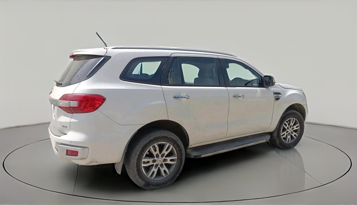 2018 Ford Endeavour TITANIUM 3.2 4X4 AT, Diesel, Automatic, 1,44,351 km, exterior