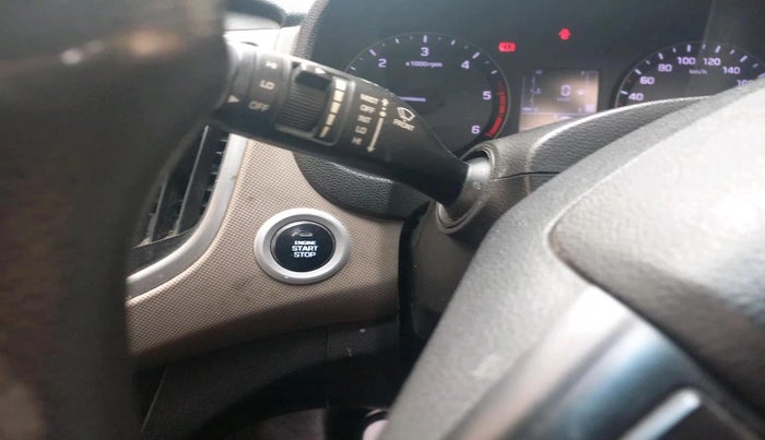 2016 Hyundai Creta SX PLUS 1.6 DIESEL, Diesel, Manual, 1,36,661 km, interior