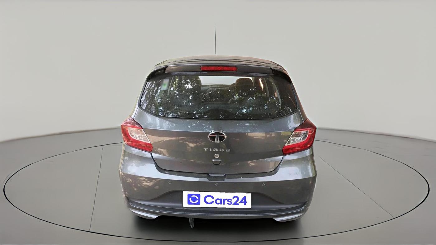 2024 Tata Tiago XT (O) PETROL, Petrol, Manual, 15,565 km, exterior