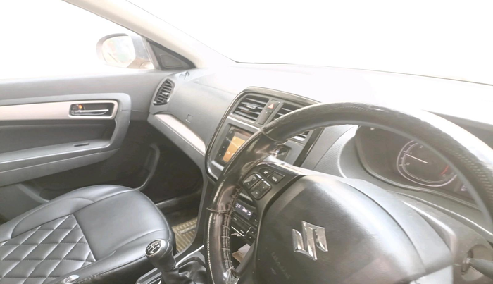 2017 Maruti Vitara Brezza ZDI PLUS, Diesel, Manual, 89,843 km, interior
