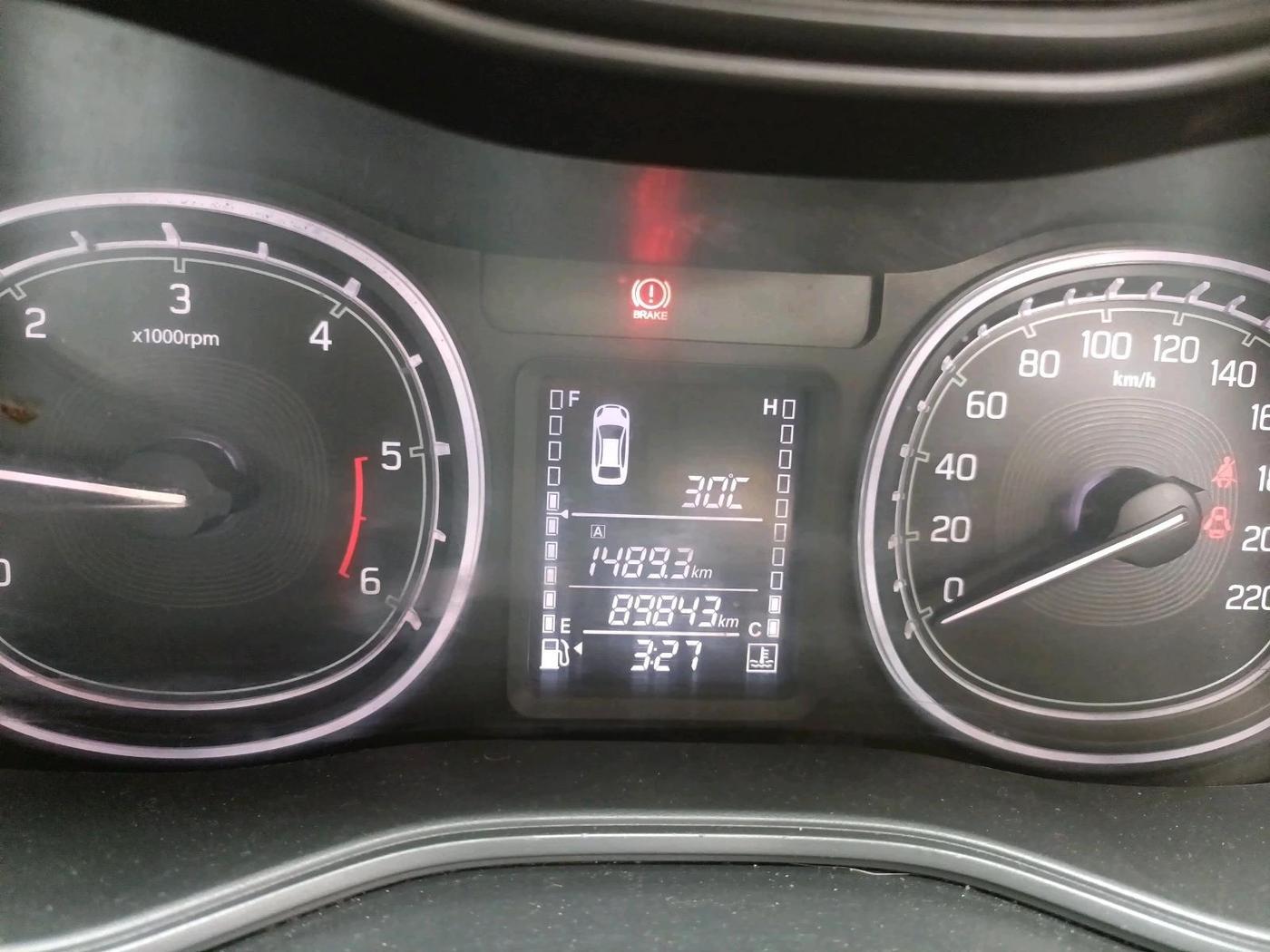 2017 Maruti Vitara Brezza ZDI PLUS, Diesel, Manual, 89,843 km, interior